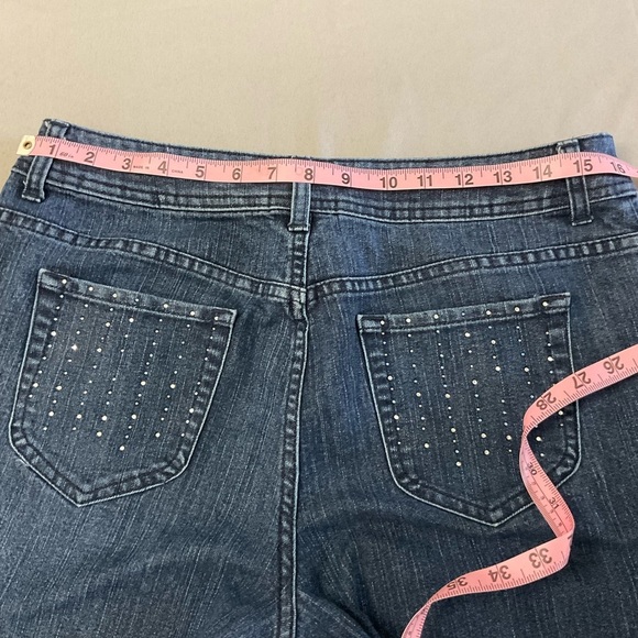 Chico’s Denim Crop Dark Wash Capri Rhinestone Pockets Women’s Size 8 (Chico's 1) - Picture 6 of 7